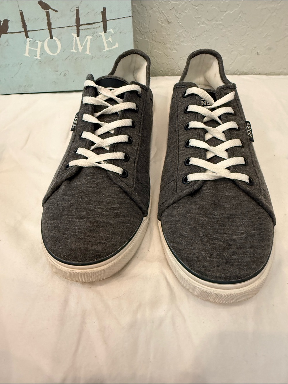Vans Winston low-top sneakers in a textured heather dark gray heather gray :)